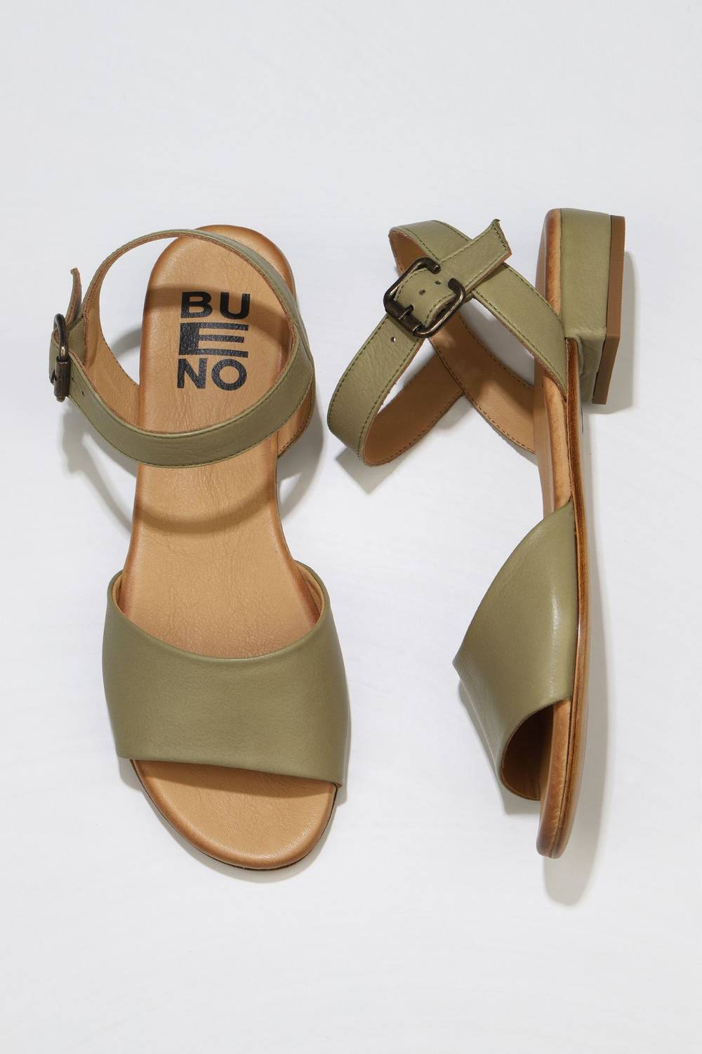 بوينو شوز صندل نسائي مسطح 01WU3101