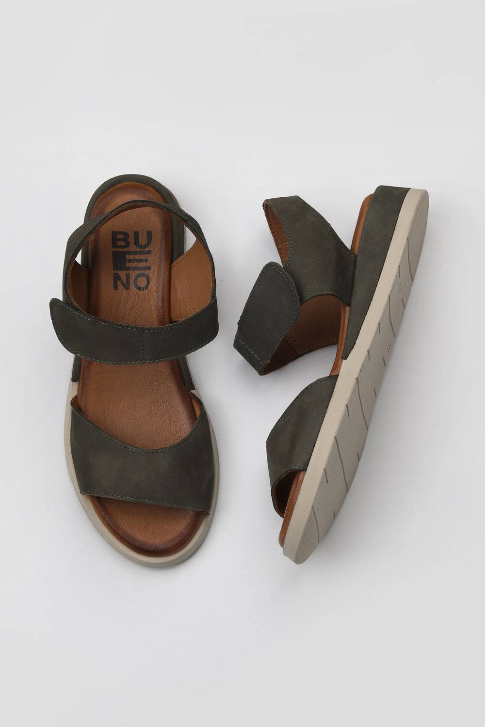 Bueno Shoes Kadın Düz Sandalet 01WY5100