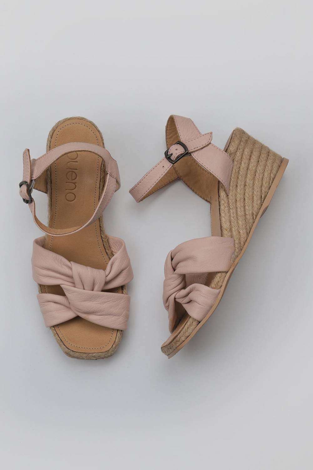 Bueno Shoes Kadın Dolgu Topuklu Espadril Sandalet 01WS10307