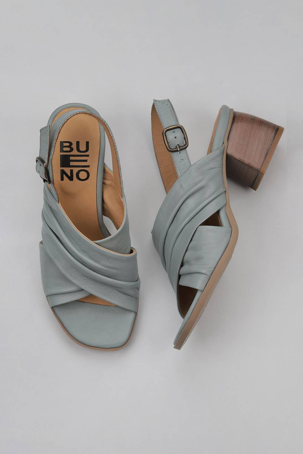 Сандалии Bueno Shoes 01 Ws1401, серый кожаный верх, термо подошва, доступные размеры 36, 38, 39, 41