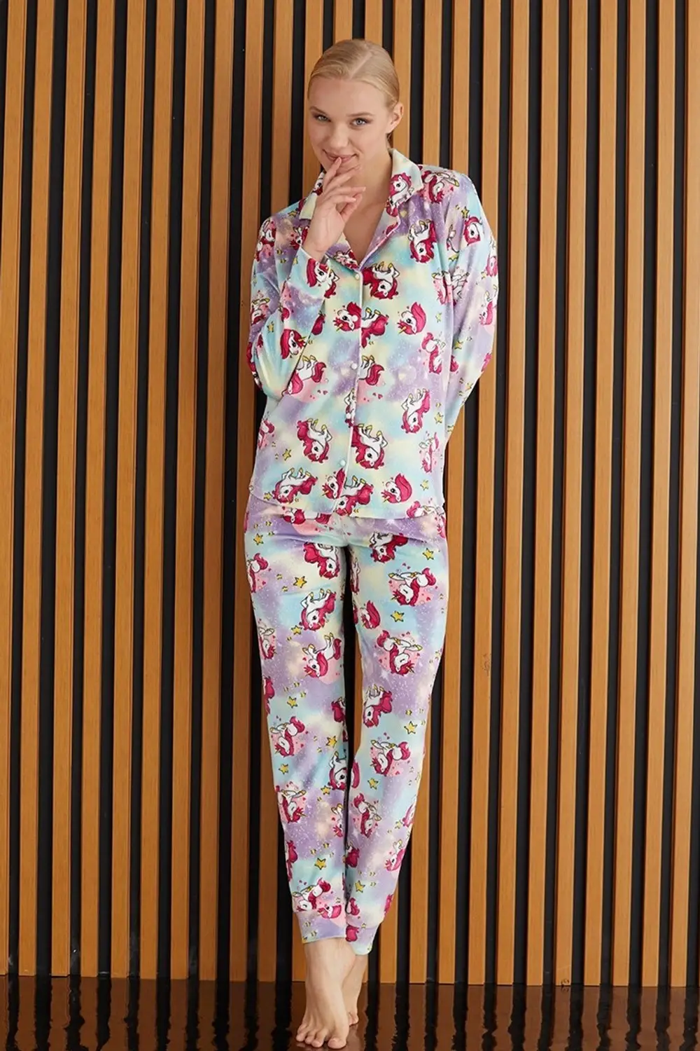 Luxury Velvet Fransız Kadife Unicorn Desenli Gömlek Pijama Takımı