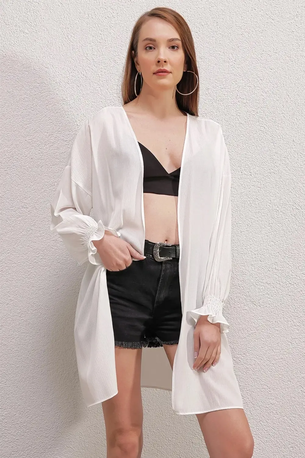Women's White Sleeve Ruffle Detailed Elastic Loose Kimono HZL23S-BD158821