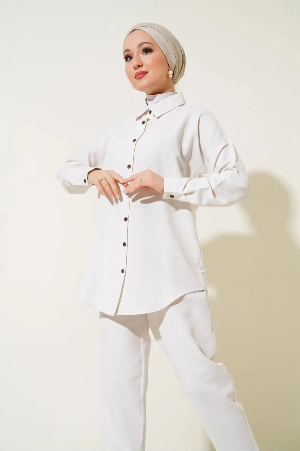 Women's Hijab Cream Linen Shirt and Trousers Top-bottom Double Suit HZL24W-BD166221