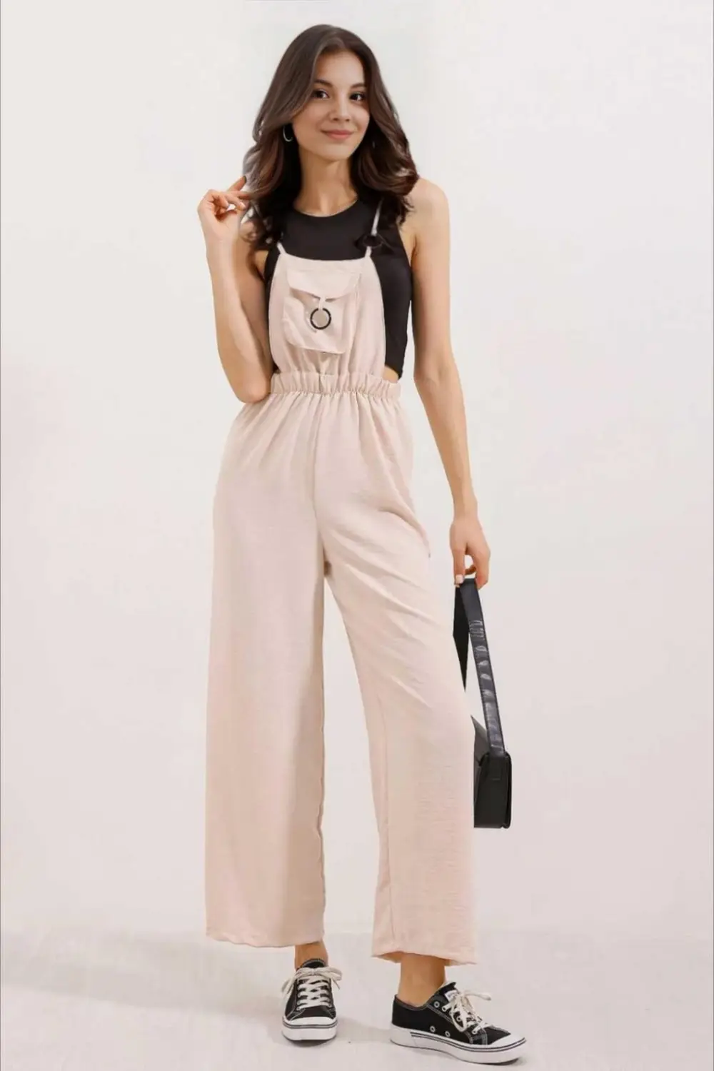 Kadın Bej Ayarlanabilir Askılı Önden Cepli Halka Detaylı Bol Paça Bahçıvan Tulum HZL24S-BD170231