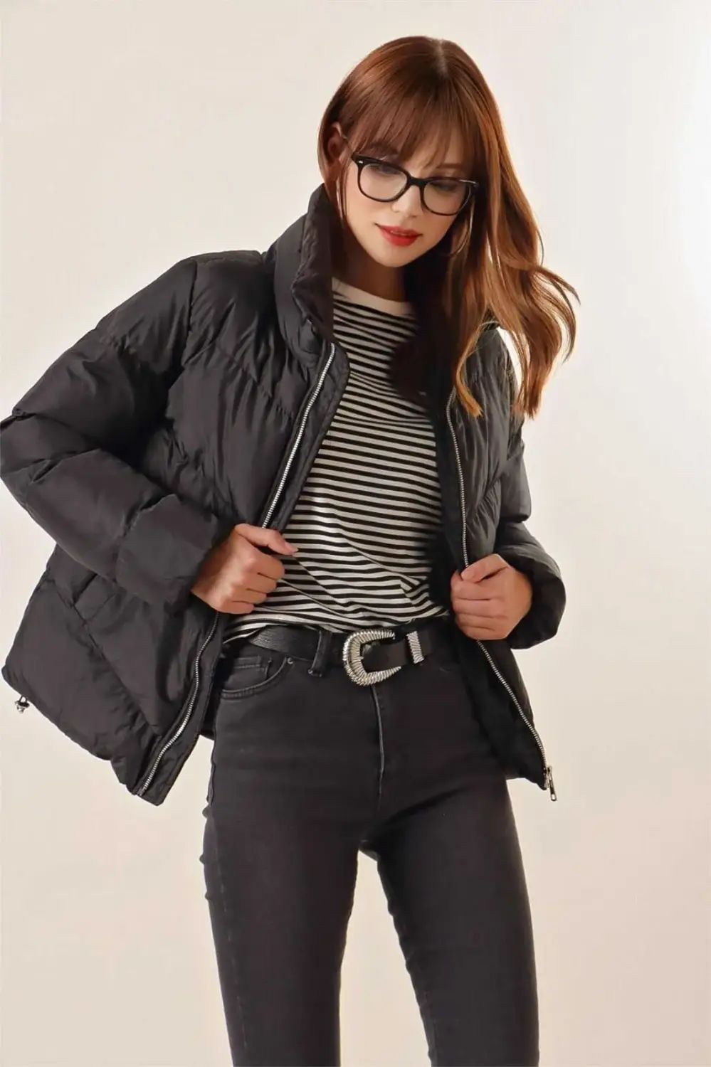 Kadın Siyah Dik Yaka Bel Büzgülü Şişme Mont HZL25W-BD131791