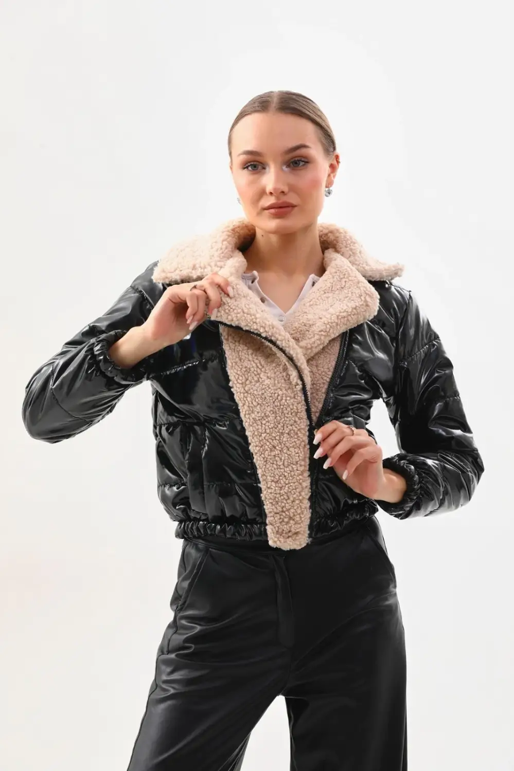 Women's Cream Black Patent Leather Side Lined, Elastic Waist Crop Plush Detailed Jacket HZL24W-BRC129381