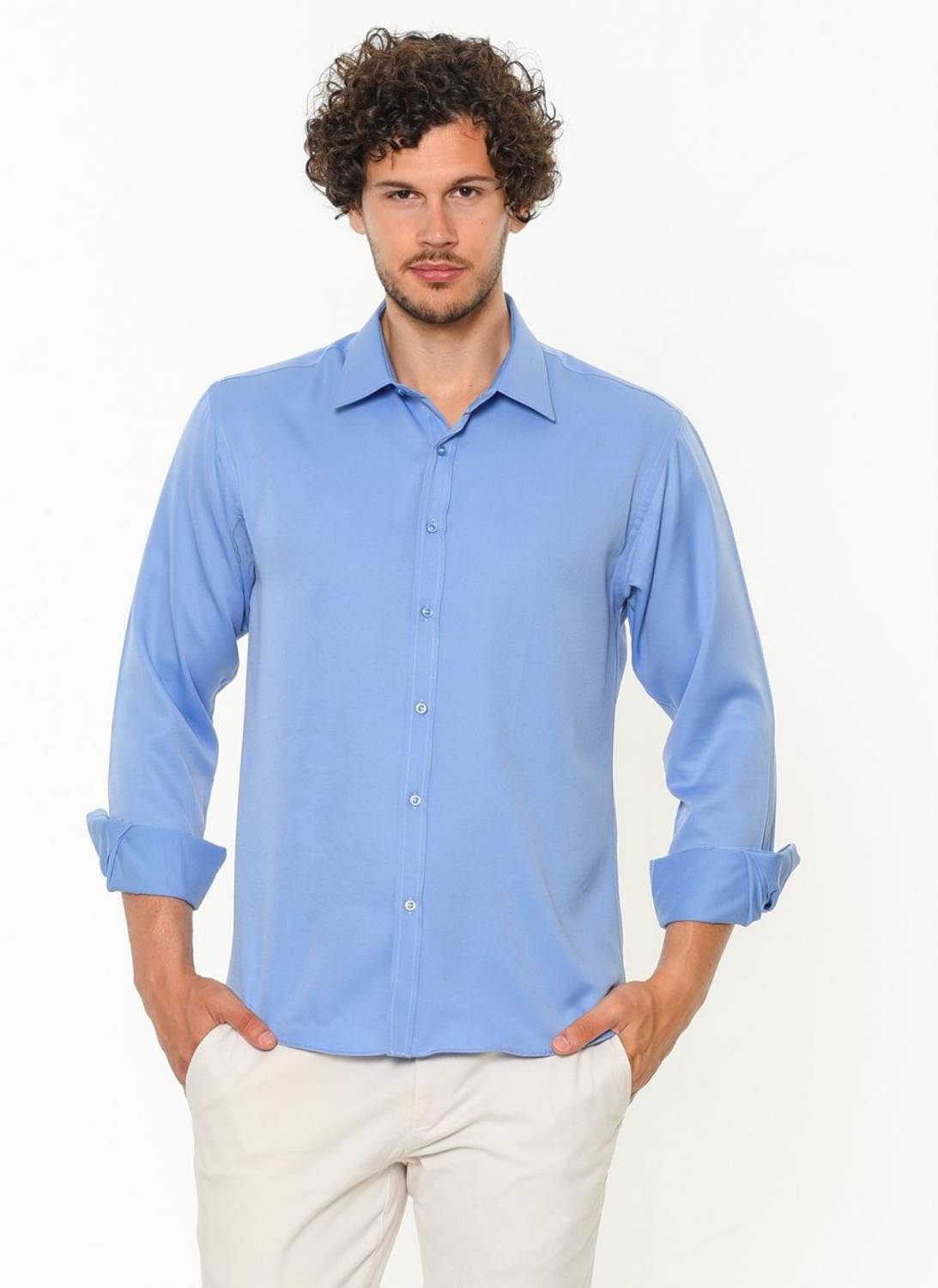 Varetta Men's Blue Classic Cut Long Sleeve One Pocket Shirt