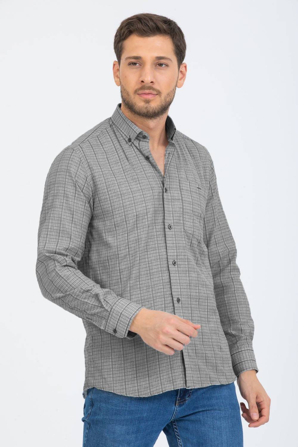 Varetta Men's Gray Checkered Sleeve Classic Cut Collar Buttoned Shirt
