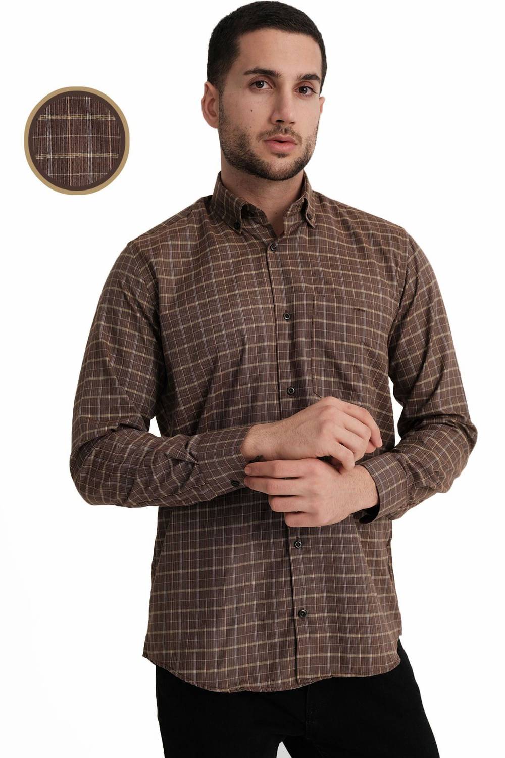 قميص Varetta رجالي بني بأكمام طويلة ومربعات وياقة جيب كلاسيكية وأزرار
