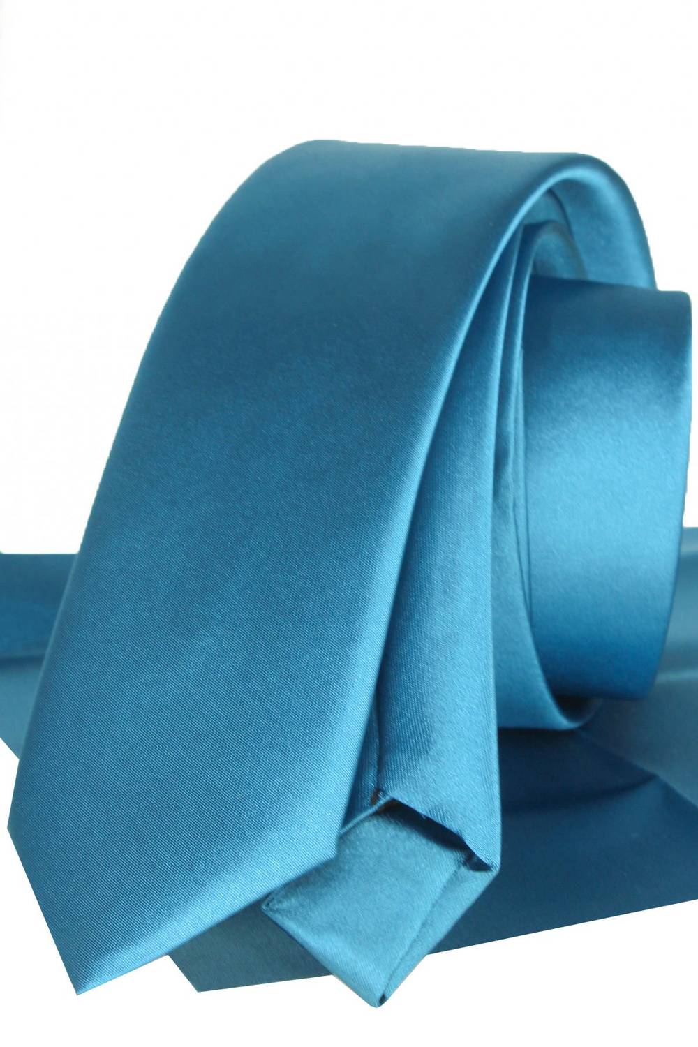 Мужской галстук Varetta Bondi голубого цвета с узким кроем, лёгкий, стильный и долговечный, идеален для любого случая