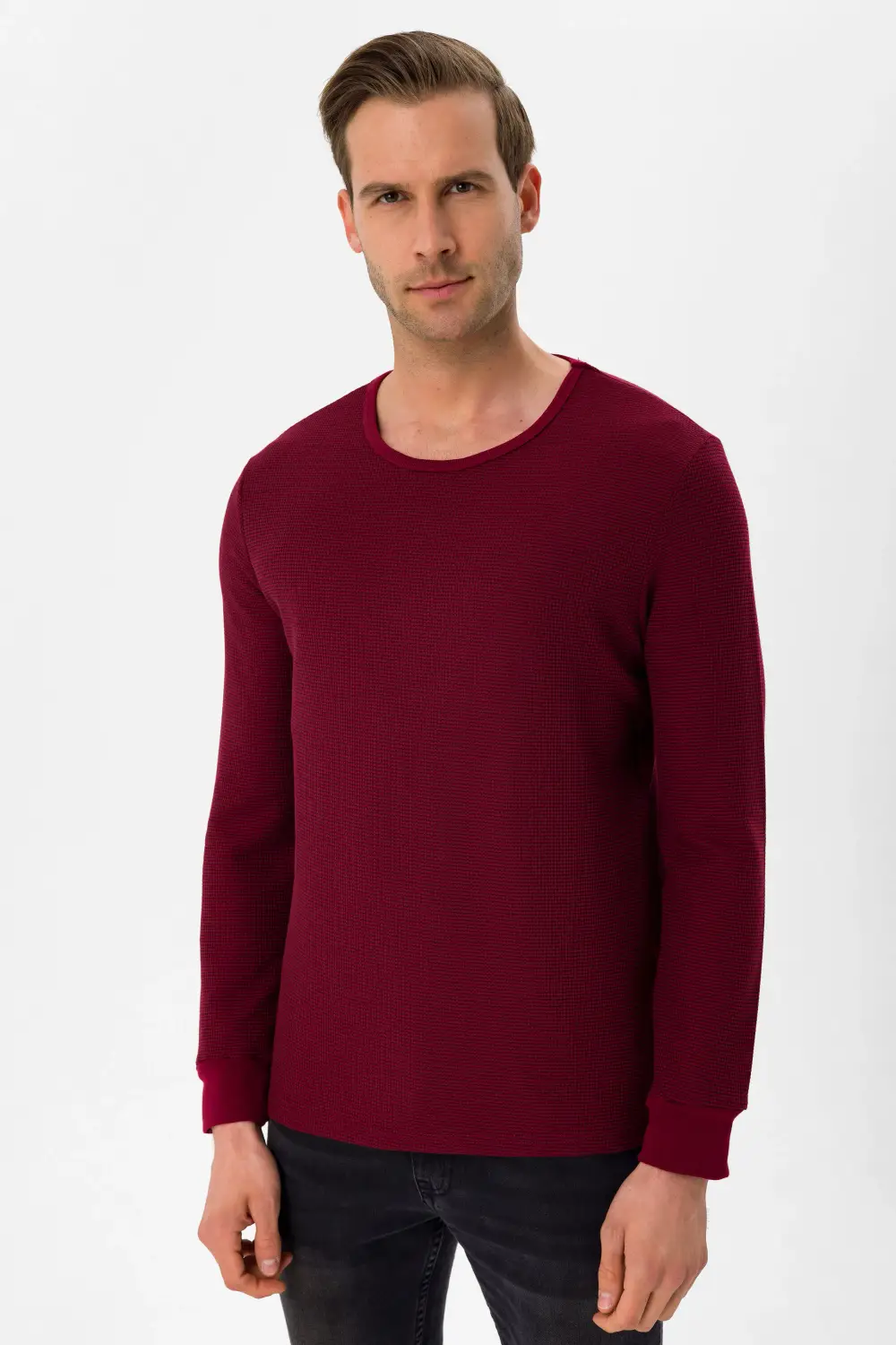 O Yaka Slim Kalıp Armürlü Sweatshirt