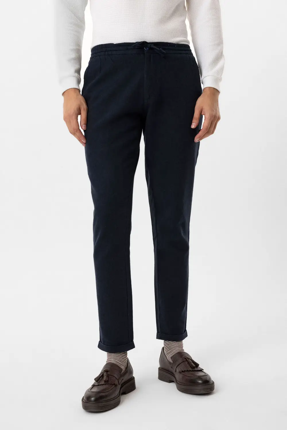 Узкие модельные брюки с карманами, 70% хлопок, 30% лен, цвет темно-синий, размеры 42-50, бизнес-кэжуал стиль, производство Турция