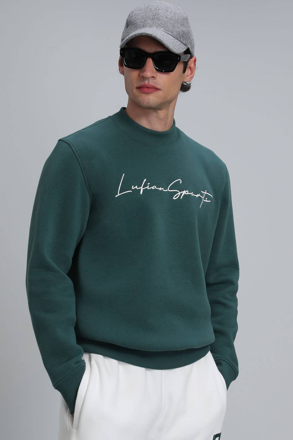 Lowe Men's Sweatshirt Green