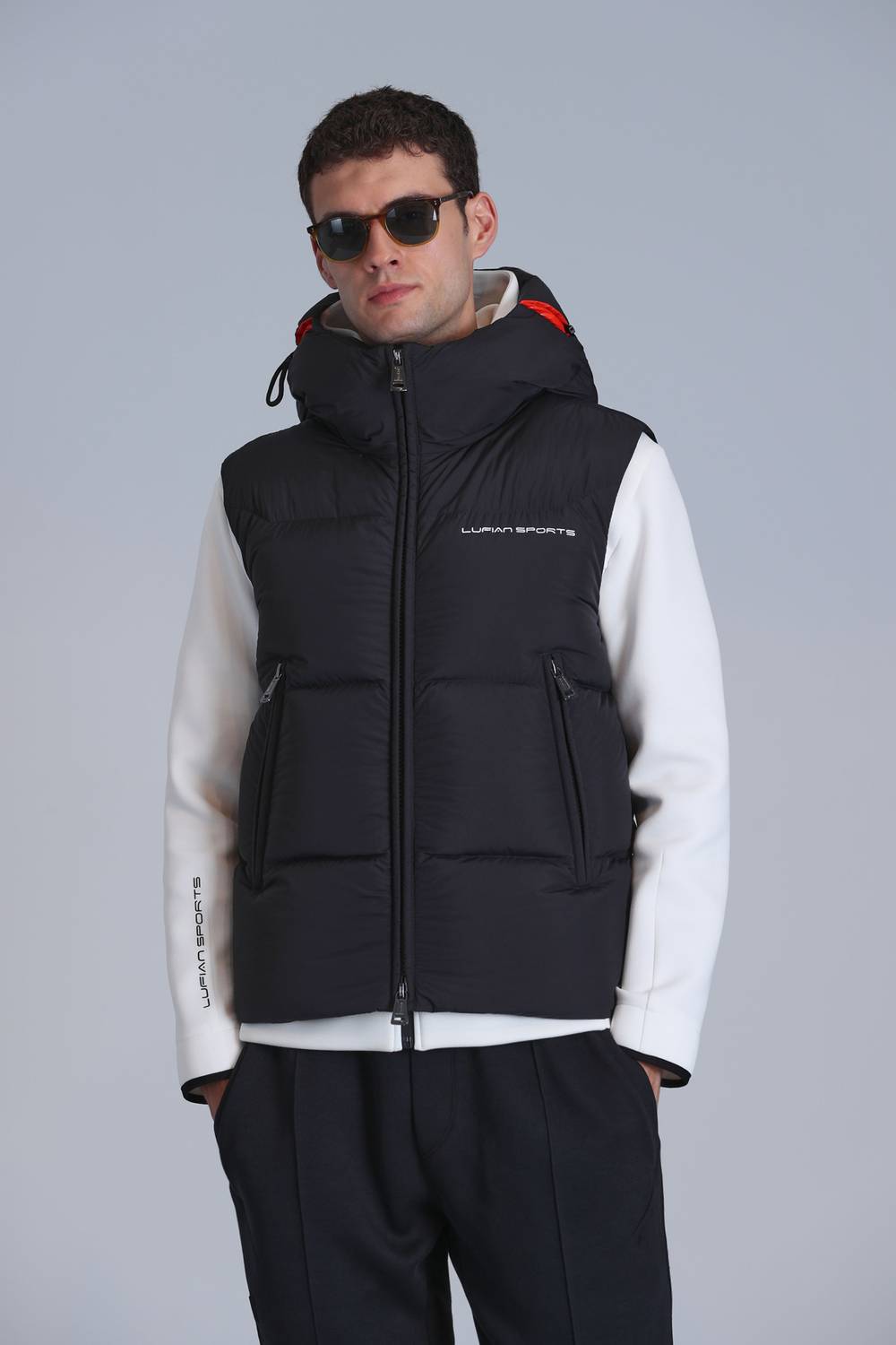 Мужская жилетка Emir из утиного пуха черного цвета, размеры 46-54, стильная и теплая для холодной погоды