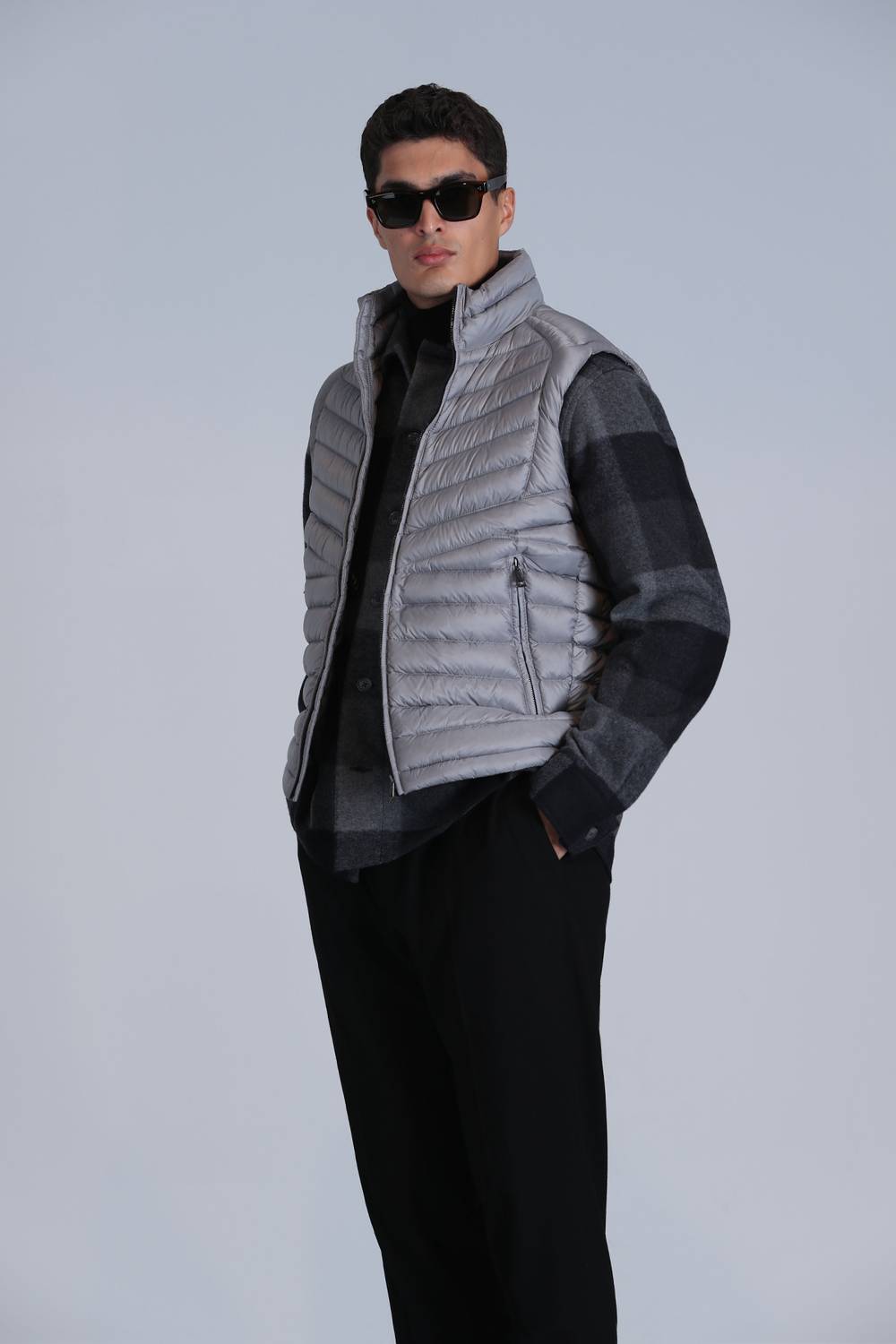 Мужская жилетка Axel из гусиного пуха, серого цвета, размеры 48-56