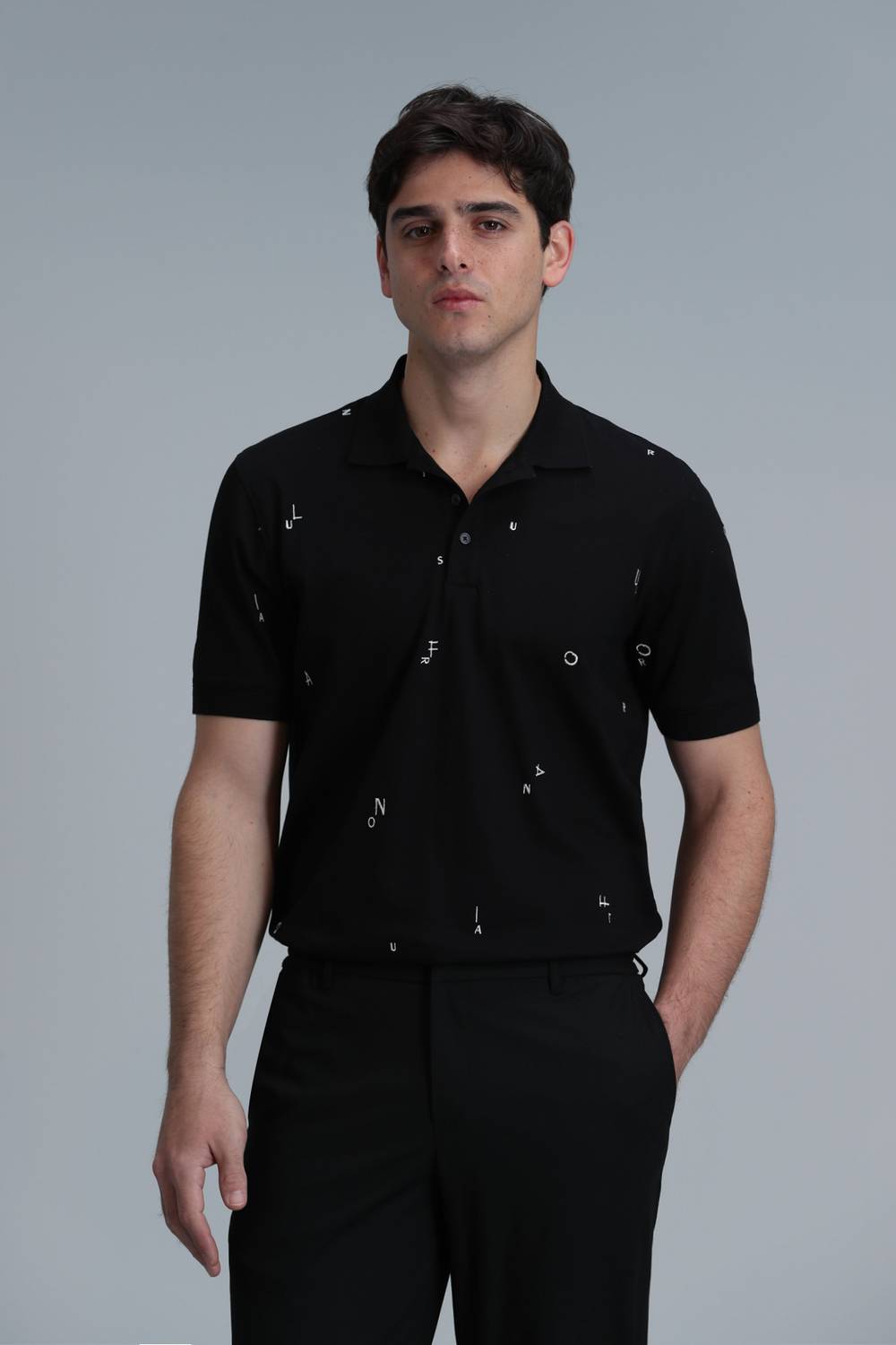 تيشيرت بولو للرجال بيكسل سمارت باللون الأسود، متوفر بمقاسات متعددة XL، XS، L، XXL، M