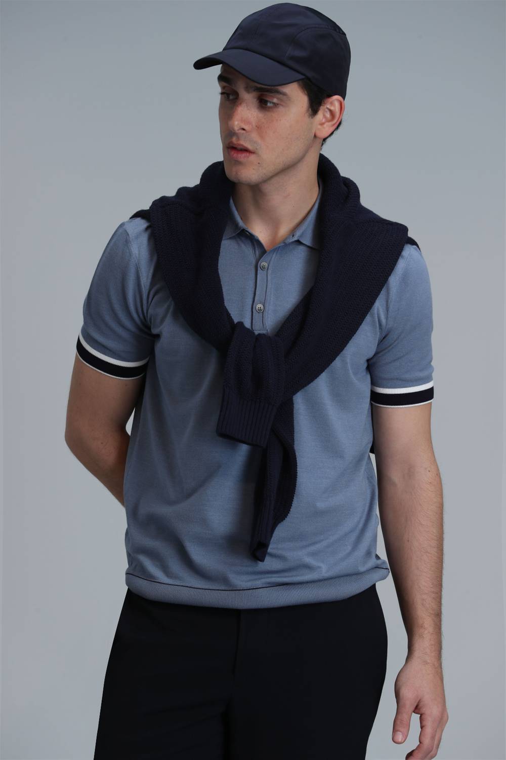 Чоловічий светр темно-синього кольору, різні розміри S-4XL