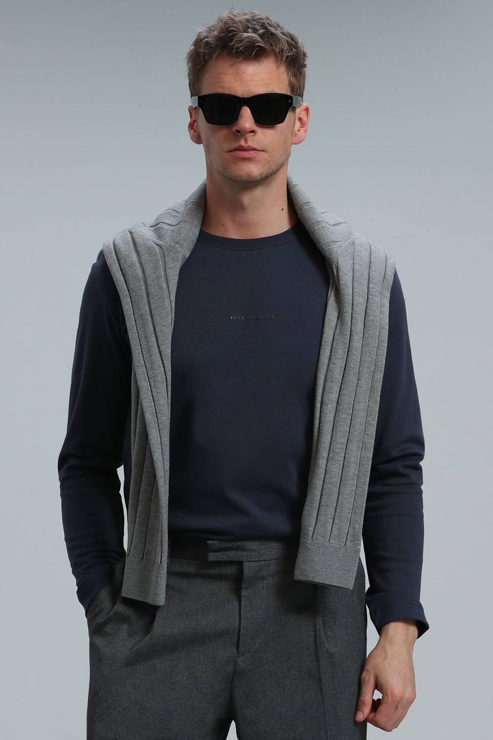 Мужская футболка с длинным рукавом синего цвета, размеры S, XS, M