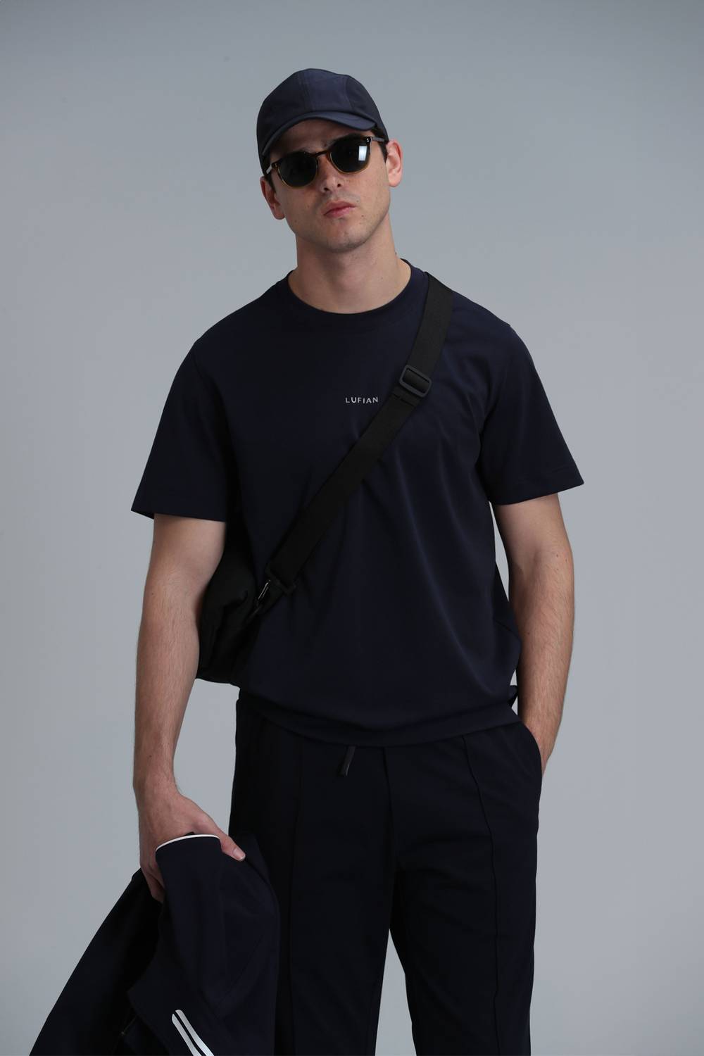 Antony Modern Grafik T- Shirt Lacivert