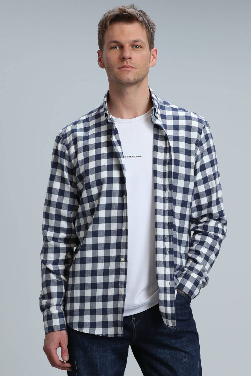 Varden Men's Basic Shirt Comfort Slim Fit Navy Blue