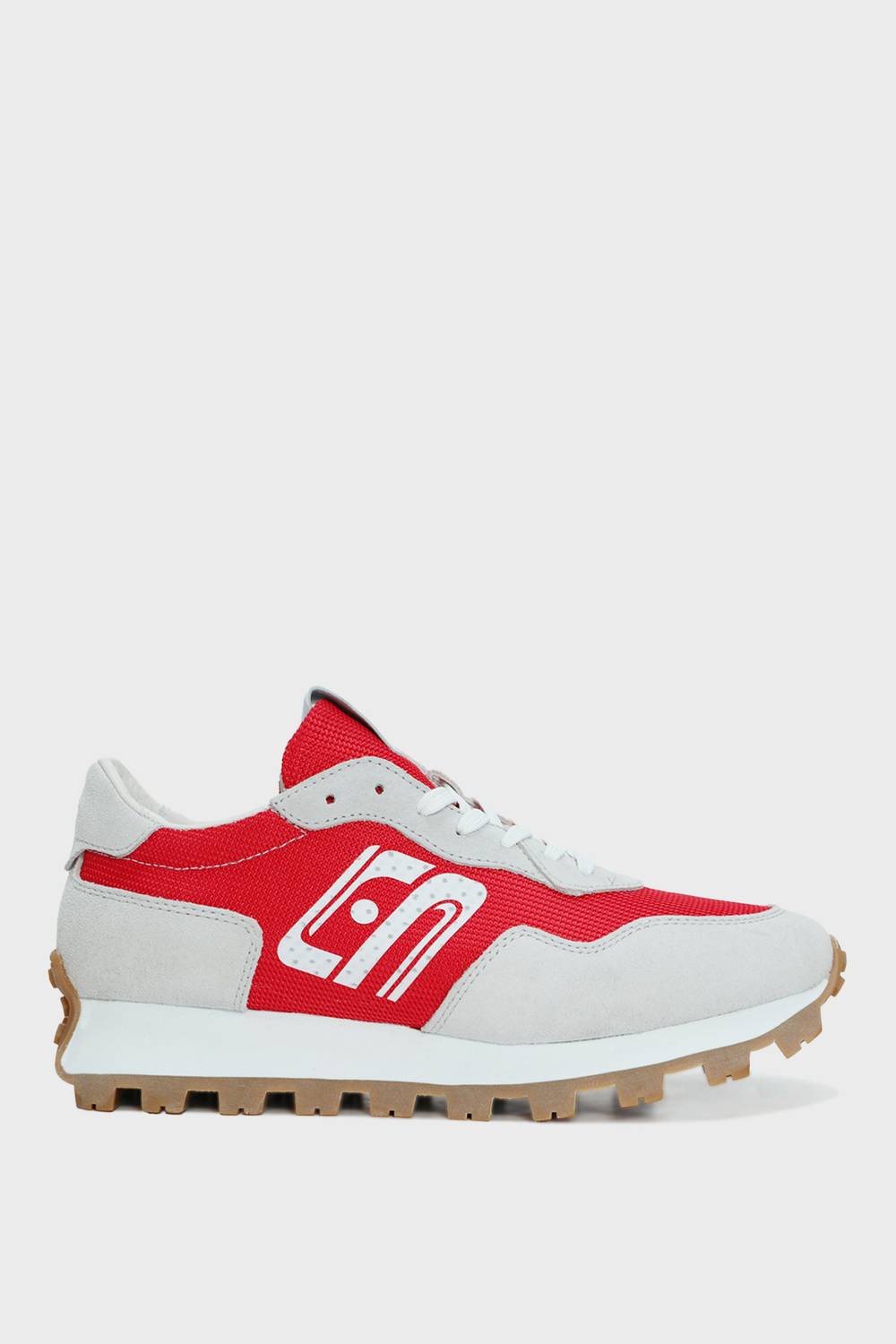 حذاء آرثر باللون الأحمر