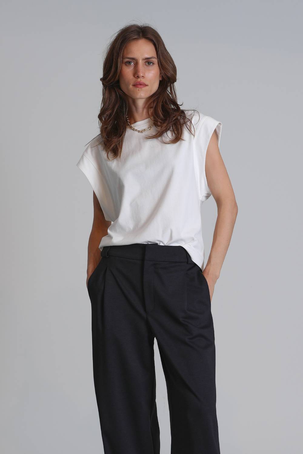 Женская футболка Valery с обычным кроем, цвет экрю, доступна в размерах S, M, L, XL, XS