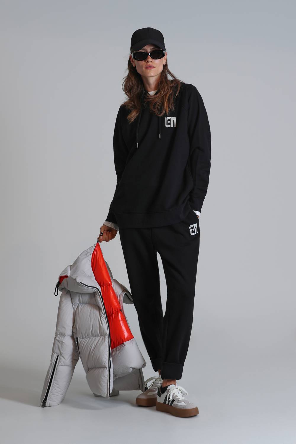 Костюм для жінок Nıce, в'язаний, чорний, різні розміри S, XS, L, XL