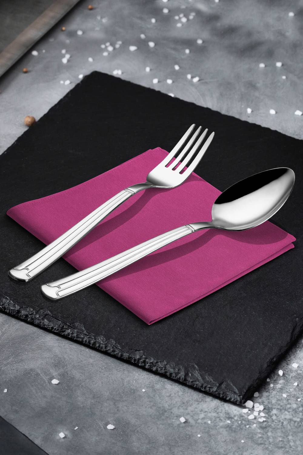 طقم أدوات تناول الطعام "ياكاموز" من الصلب المقاوم للصدأ بوينت، 30 قطعة