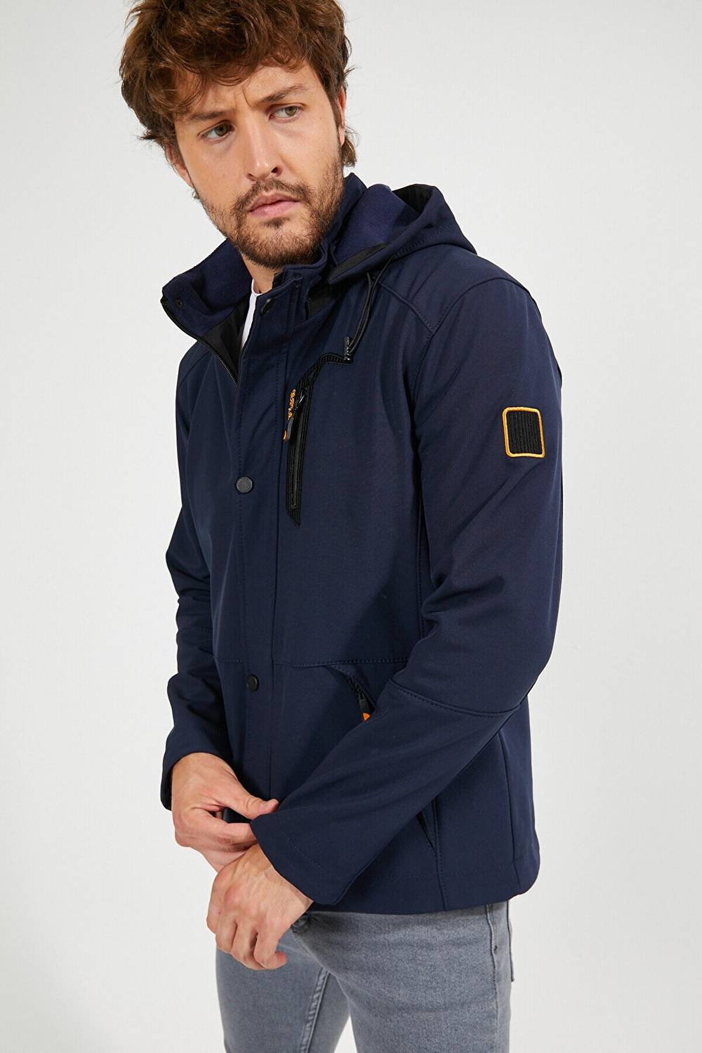 Men's Navy Blue Hooded Water And Windproof Pocket Detailed Softshell Jacket With Shearling Inner