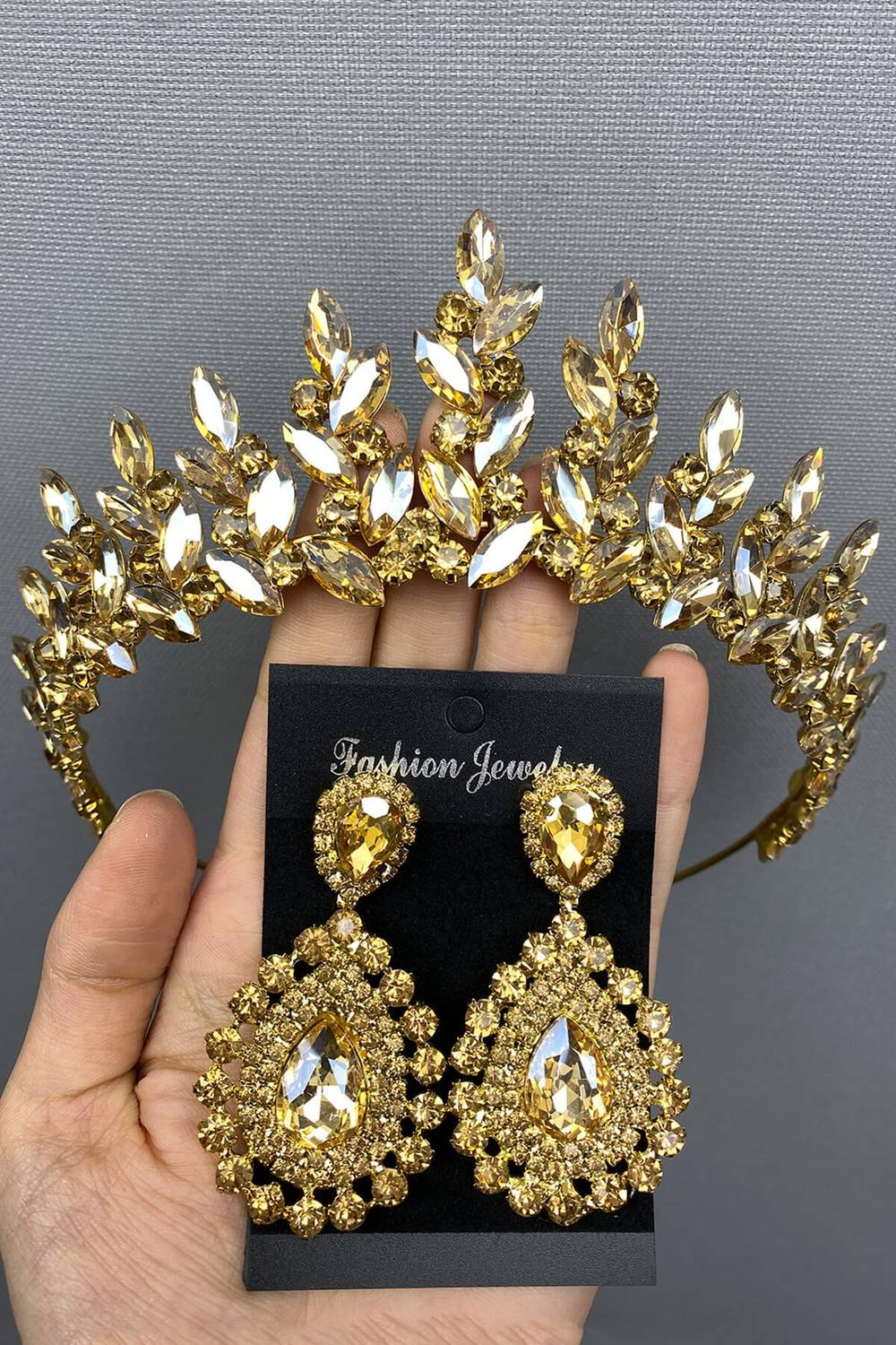 Honey Color Subra Bridal Henna Tiara and Earring