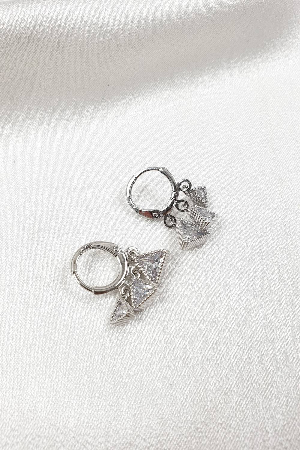 Triangle Detailed Zircon Stone Earrings