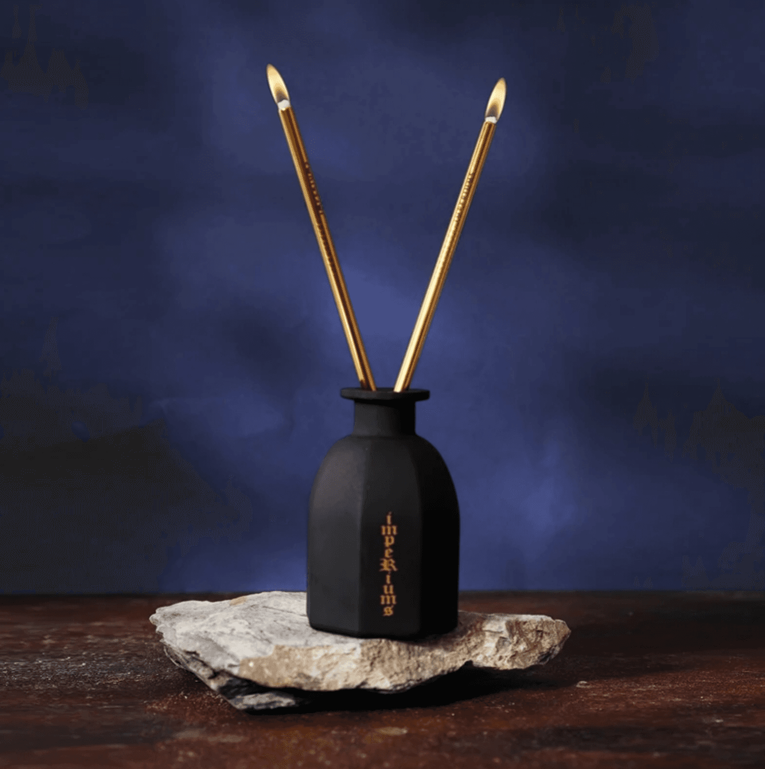 IGNIS Siyah Vanilya Kokulu, Gold Çelik Şamdan Mum