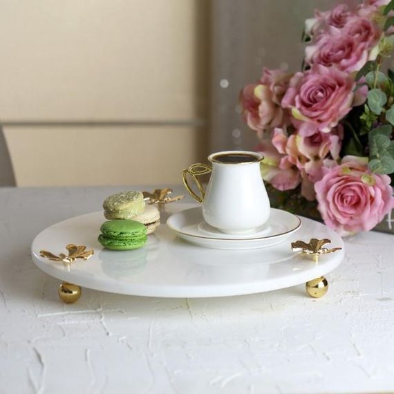 Akayev Mermer Beyaz 30 Cm Altın Ayak Kelebek Yuvarlak Sunum Tabağı - fotoğraf 1