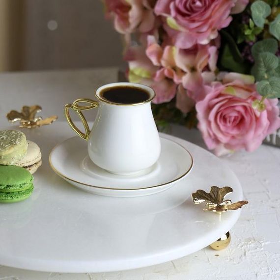 Akayev Mermer Beyaz 30 Cm Altın Ayak Kelebek Yuvarlak Sunum Tabağı - fotoğraf 4