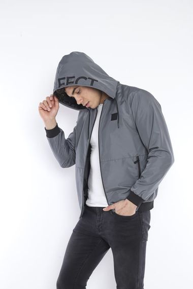 Men's Gray Windbreaker Raincoat Thin Hooded Jacket 2 Pockets Patterned Lined 6722 - photo 2