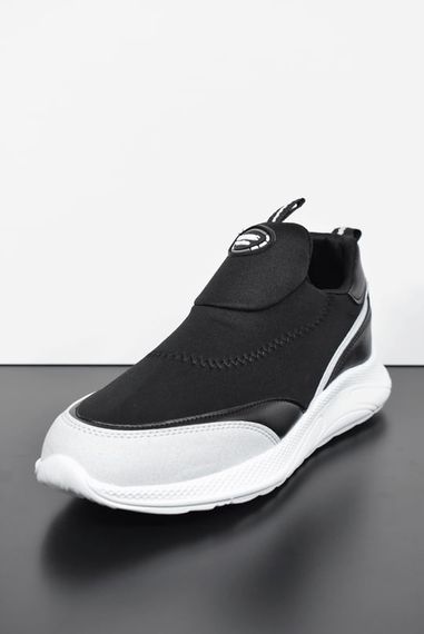 Escetic Erkek Siyah-Beyaz Sneaker Yumuşak Taban Bağcıksız Spor Ayakkabı AY0003