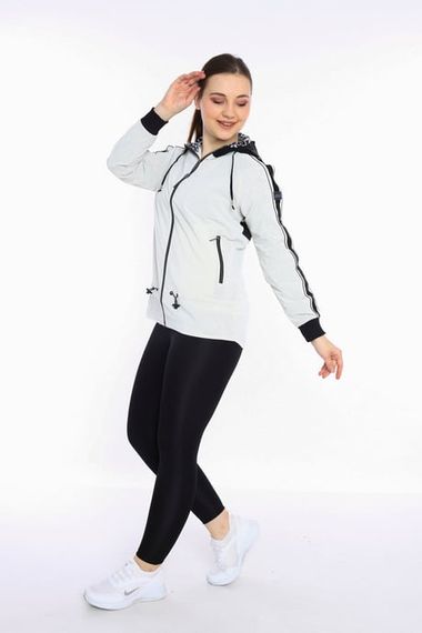 Escetic Ekru Kadın Spor Kapişonlu Su İtici Rüzgarlık Fermuarlu İnce Ceket 6560 - photo 1
