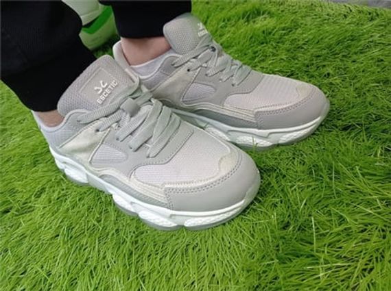 Escetic Beyaz-Gri Kadın Sneaker Yumuşak Yüksek Taban Bağcıklı Spor Ayakkabı AY0005 - fotoğraf 3
