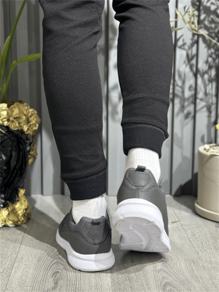 حذاء رياضي صيفي خفيف الوزن للرجال من Escetic باللون الرمادي الداكن طراز Anorak AY0012 - صورة 5