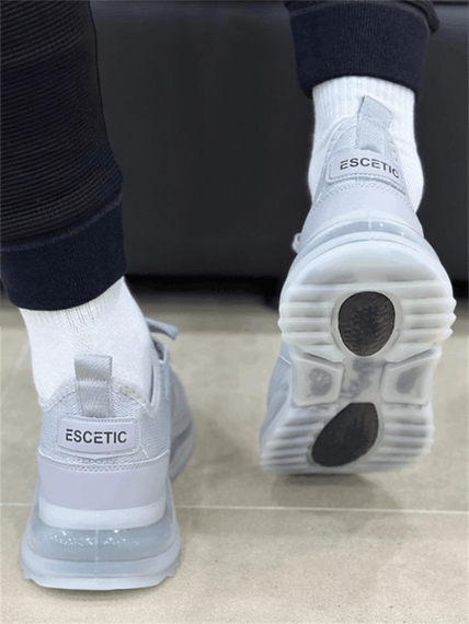 Чоловічі кросівки Escetic з дихаючою анорочкою та м'якою гелевою підошвою для спорту, розміри 40-44, не викликають запаху та зручні для ходьби - фото 4