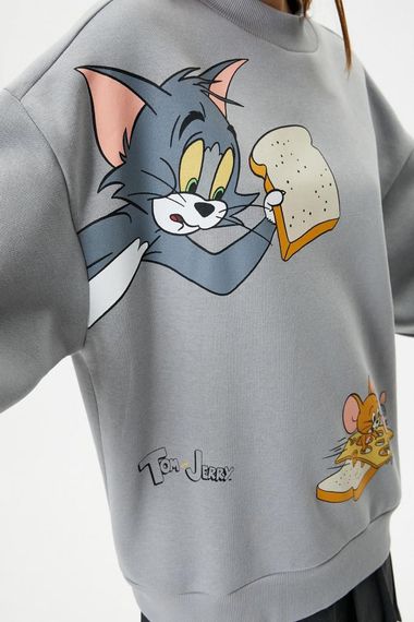 Licensed Tom and Jerry Sweatshirt, Comfortable Fit, Crew Neck, Long Sleeve, Cotton Blend, Available in Gray, Sizes S to XL - photo 5