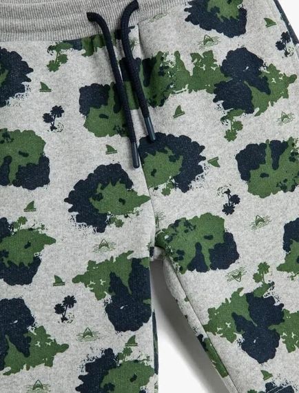 Шорти для хлопчиків Koton з еластичним поясом, зав'язкою, принтом та кишенями, легкий і еластичний матеріал, сірий, 5-6 та 7-8 років - фото 3