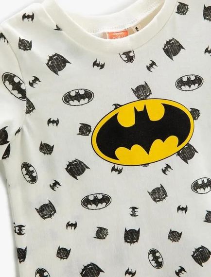 Koton Erkek Bebek Batman Tişört Baskılı Lisanslı Kısa Kollu Bisiklet Yaka - fotoğraf 3