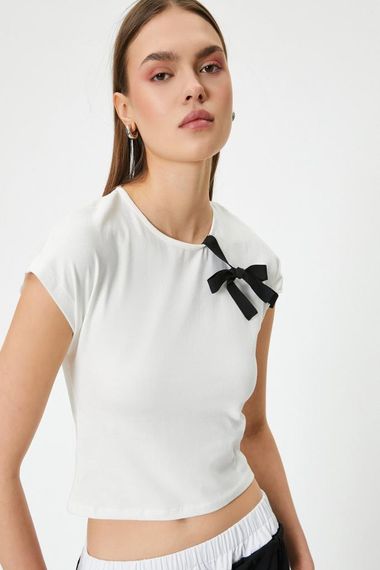 Koton Fiyonklu Tişört Crop Kısa Kollu Bisiklet Yaka Pamuklu - photo 1