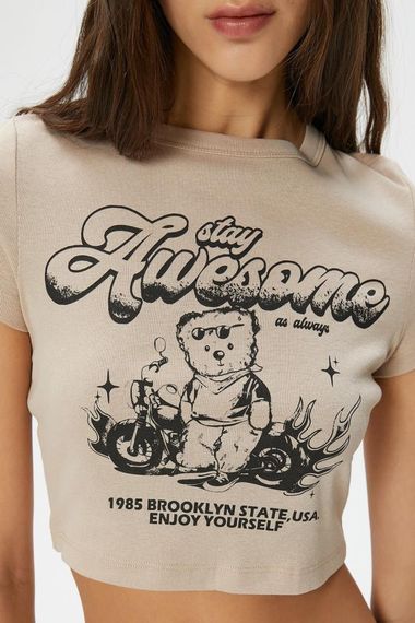 Koton Ayıcık Baskılı Crop Tişört Slim Fit Kısa Kollu Bisiklet Yaka Pamuklu - fotoğraf 5