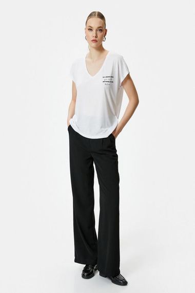 Koton Baskılı Tişört V Yaka Kısa Kollu Viskon Karışımlı - photo 1