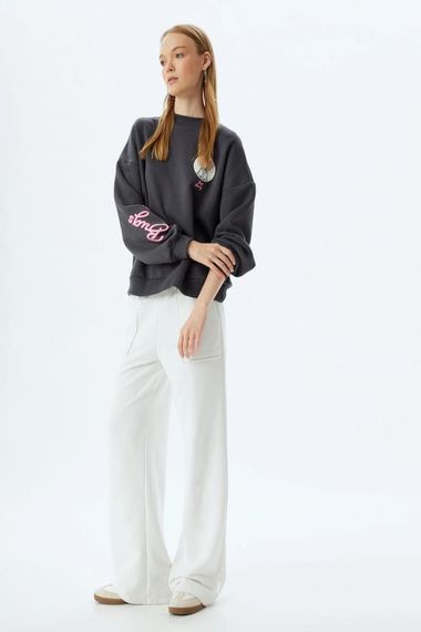 Оверсайз свитшот з принтом Bugs Bunny, ліцензійний, з круглим вирізом, 44% бавовни, антрацитового кольору - фото 2