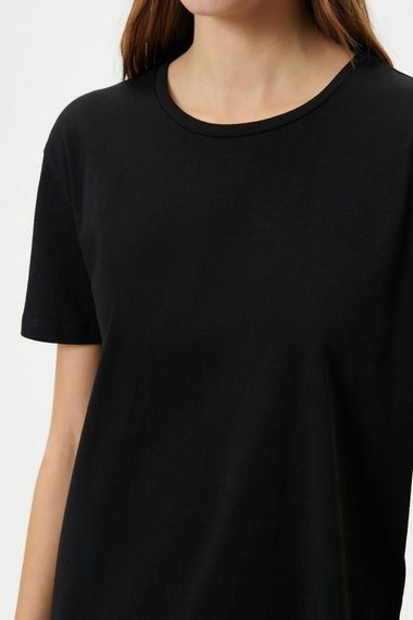 تي شيرت كوتون بيسك بياقة دائرية وأكمام قصيرة من القطن - صورة 5