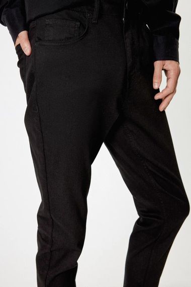 Джинси Koton Super Skinny Fit Justin, низька талія, вузький крій, чорний колір, ідеальні для стильного повсякденного образу - фото 5