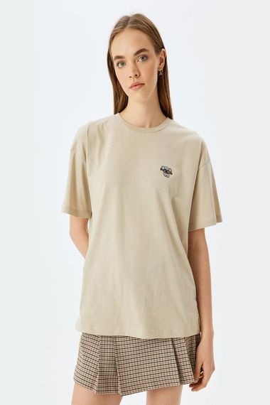 Koton Koala İşlemeli Kısa Kollu Bisiklet Yaka Oversize Tişört - fotoğraf 3